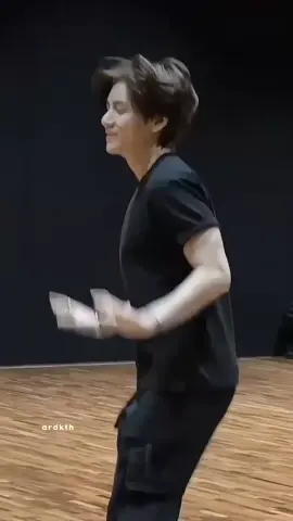 방탄소년단 💜 김태형   #bangtansonyeondan #bts #army #bangtan #Bts #Army #Bangtan #Ot7 #bts_official_bighit #btsxarmy #edit #kimtaehyung #v #fypシ #viral #fyp #trending #viralvideo #foryou #foryoupage #tiktok #capcut #tiktokpakistan 