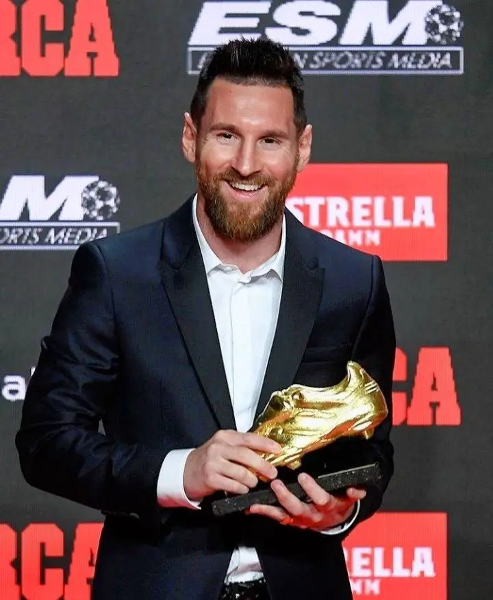 الأفضل بالتاريخ 🐐🫡