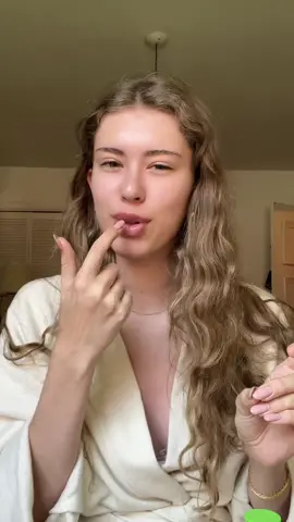 Anyways guys we’re getting reunited today and i’ll do a little nail vlog because shes the best of the best 🤍 #healthygirl #nailtech #nailsdone #glowuptips 