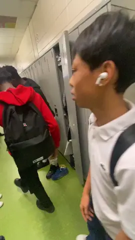 school rizz 🏫🏫🏫 #sheeeesh #smooth #fypシ #fyp #rizzingmeup #rizzingpeopleup #wrizz #rizz #rizzhighlights #smoothrizz #schoolrizz 