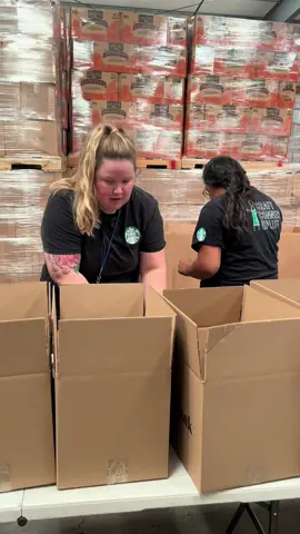 Special thanks to our volunteers from @Starbucks who packed food boxes for families. We appreciate you spending your #weekofkindness with us. #starbucks #nonprofit #makeadifference #giveback #volunteer #foodbank #endhunger 