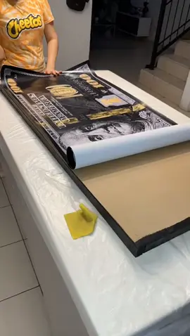 dolar envíos toda la república cuadro dollar  #dollar #brillaneon #cuadroresina #mty #resinaepoxi #monterrey #fuerzaregida #chylapiza 