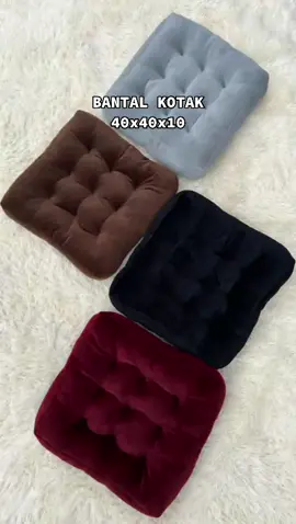 Bantal duduk lesehan uk 40x40x10. Langsung di CO sekarang juga gaisssss🥰❤️ #bantal #bantalduduk #bantalmurah #trending #fyp 