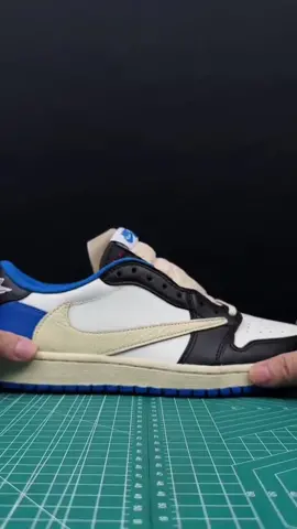 Travis Scott x Jordan 1 #jordan #shoes #asmr #openfordelivery #sneakers #fashion #jordan1 #outwear #footwear #style #snkrs