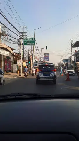 Pengawalan Kepulangan Jamaah Haji 1444 H Simbang Wetan oleh Tim PJR Satlantas Polres Pekalongan Kota .. .. #patwalpolisi #fyp #sirine #fypシ #likes #tiktokviral #like #haji #patwal #haji1444h 