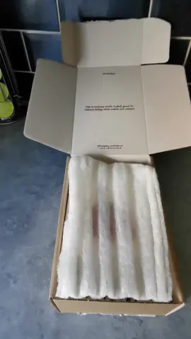 Did you know that Rare Beauty packing is 100% recyclable and dissolves in water?! This is one of my favourite brand😍❤️✨ @Rare Beauty @Selena Gomez @Katie Welch | Rare Beauty CMO #rarebeauty #packaging #recycle 