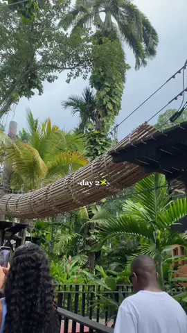 so much fun 🤭 #minivlog #jamaicatiktok #contentcreator #microinfluencer #chukkatours #horserifing ##CapCut 