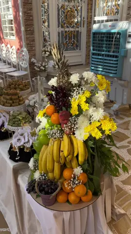 تنظيم مشاية مع الورد الطبيعي … الف مبروك وربي يسعدهم ❤️💐🍇🍌🍒🍑