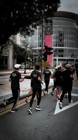 Putrajaya Vibes 🔥 #lariliarrunningclub #sexypace #tiktokmalaysia🇲🇾 #healhtylifestyle #Running #fypシ゚viral #fyp #fypage 