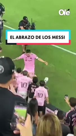 ENCIMA ES UN TIPAZO. Te amamos, Leo que festeja su gol abrazado a sus hijos 🥹❤️‍🩹 #messi #intermiami #TikTokDeportes #entretenews #tiktokinforma 