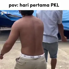 Membalas @xran__ pas pertama kali PKL ga tau mau buat apa #meme #fypシ゚viral #fyppp #pkl2023 #haripertama