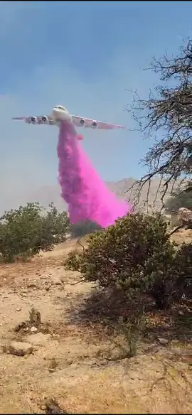 pink fortress retardent drop #wildlandfirefighter #Vlat #Wildfire #foryou 