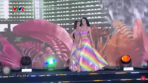 Phần thi áo tắm của ĐÀO THỊ Hiền #missworldvietnam2023🥰 #LearnOnTikTok #eltocuyo_beauty⭐ #bonghau_team🌸 #bonghau_team👑 #xuhuobgtiktok2023❤️_tim #2023❤😍 #xuhuong2023 #misspageants✨ 