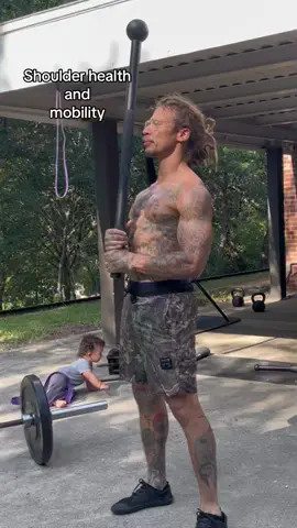 Have you tried adding steel mace and clubs into your routine? 📝 in my profile #shoulderhealth #mobility #functionalfitness #athletesoftiktok #workouttips #unconventionalworkout 