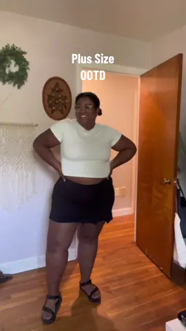 #plussizefashion #plussizestyle #plussizeootd #simpleplussizelooks #simpleootd #size18ootd 