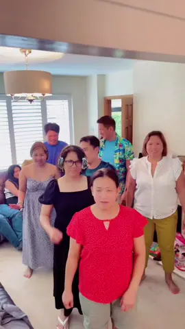 Who do you think is best dancer? Annual tiktok dance with my friends👍❤️. #friends #bestie #fypシ #dance #friendship #trending ##dancechallenge #happy 