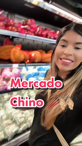 El mercado chino vende todo mucho mas barato y decidimos comprar todo para hacer PHO en casa antes de seguir gastando mucho dinero en un restaurante 🍜🙌🏼💃🏻