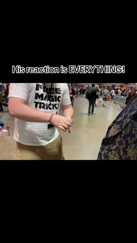 Wait for the end! So worth it! #reaction #react #reacting #magic #magictrick #magician #reacts #reactions #freakout #mindblown #cardtrick #streetmagic #fyp #foru #foryou #foryoupage #viral #xyzbca #goviral #trend #trending #makemefamous 