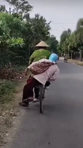 Kakek dan nenek - romantis banget #romantis #familyhiburan 