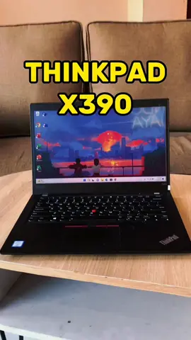 Memang asli nih laptop udah kaya apotek tutup aja boy ngeriii… gak ada obat !!!! #thinkpad #laptopmurah #laptopmurahbandung #indojayacomputer #x390 