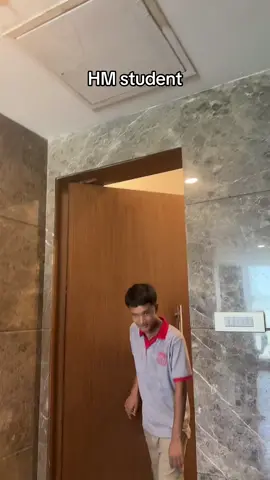 Today enjoying in school #oxfordsecondaryschool #oxfodians #sumanvlog9815 #fyp @MaKa Dox @13%🦕 @Tero dai 