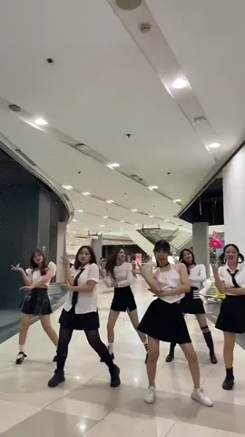 That’s my life #ive #iam #coverdance 