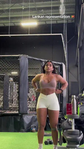 Doing it for my women of colour, especially the darksins 💗 #gym #fyp #GymTok #gymrat #melbourne #browntiktok 