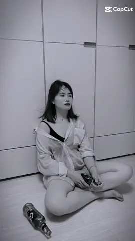 #CapCut  Mình không biết mình sẽ gọi điện cho ai khi ở trạng thái tồi tệ nhất...????😔 #hanquocxinhdep🇻🇳🇰🇷 