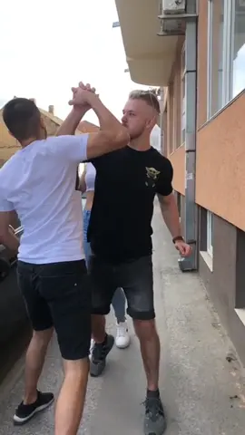 Bivsi indian tiktok be like: 😂👊 