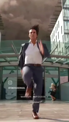 💪 • • • #tomcruise #action #ethanhunt #missionimpossible #missaoimpossivel  #movie #cinema #filmes #cine #cinefilos #movies #tomcruisebrasil #tomcruisemovie #tomcruisefan #tomcruiseforever #tomcruiseedit #tomcruiselover #トムクルーズ  #톰크루즈  📽 paramountplusarabia (IG)