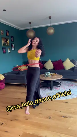 اختياراتى 🎶💃🏽 #wa_hula_dance #ولاء_روح_حابة_الحياة #هولاهوب_مع_ولاء #bellydancetiktok #bellydancechallenge #hulahoopchallenge #hulahoopfitness #hulahooping #saarland #saarlandgirl #ولاء_روح_حابة_الحياة #اختياراتي @ahmed saad 
