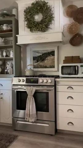 Make YOUR home YOUR happy place!! After all, you’re the one who lives there! 🥰 #loveyourhome #cottagestyle #interiordesign #myhomestyle