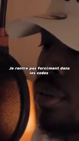 Back to 2017 avec @DADJU #rel_68lyrics #pourtoii #foryou #viral #flypシ #dadju 