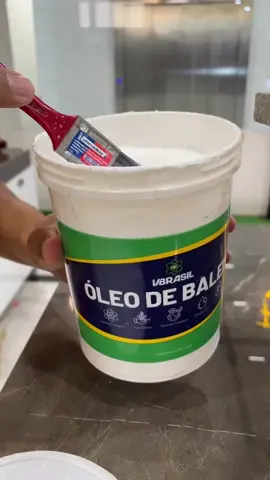ÓLEO DE BALEIA !!! INCRÍVEL ASSISTA ATÉ O FINAL! * * * * * GOSTOU DO VÍDEO? ENTÃO CURTE SEGUE COMENTA COMPARTILHE * * * #impermeabilizante #impermeabilização #vbrasil #oleodebaleia #obra #obras #obracivil #construction #construccion #construção #construçãocivil #pedreiro #pedreiros #tijolo #infiltração #infiltracao