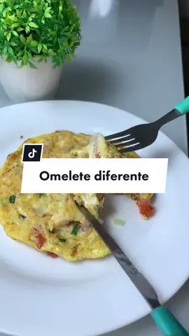 Gente isso fica bom demais!! #omelete #omeletediferente 