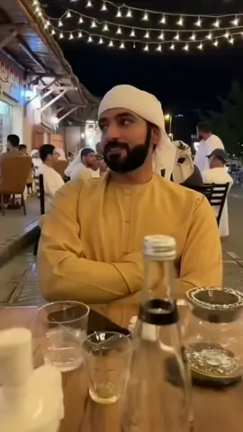 Príncipe árabe muito bonito . o sheik  mais bonito !! #sheik #pricipe #arabe #dubai #melhoresvideos  أمير عربي وسيم جدا. الشيخ أكثر جمالا !! #sheik #pricipe #arabe #dubai #thebestvideos  Très beau prince arabe. le cheikh plus beau !! #sheik #pricipe #arabe #dubai #bestvideos Príncipe árabe muy guapo. el jeque más bonito !! #sheik #precio #arabe #dubai #bestvideos Napakagwapong Arabong prinsipe. ang sheikh mas maganda !! #sheik #pricipe #arabe #dubai #bestvideos 非常英俊的阿拉伯王子。酋長 更美麗 ！！ #sheik #pricipe #arabe #dubai #bestvideos とてもハンサムなアラブの王子。シェイク より美しく ！！ #シェイク #プリシペ #アラブ #ドバイ #ベストビデオ 