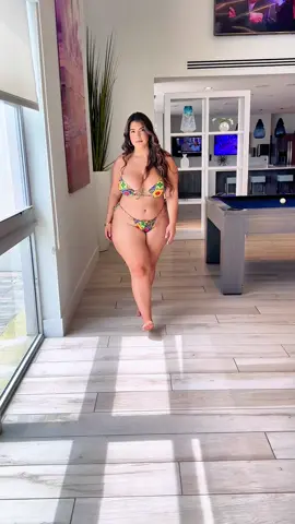 Cruel summer ☀️☺️ #fyp #foryou #foryoupage #parati #paratipage #curvymodel #curvy #plussize 