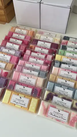 Did you know that we have over 80 different scents to choose from accross our entire wax melt collection 😍 Do you have a favourite? Let us know in the comments 💖 #waxmelts #foodwaxmelts #fyp #businessowner #australia 