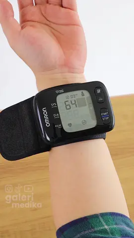 Tensimter Digital HEM-6232T menyediakan sinkronisasi data pengukuran tekanan darah Anda ke aplikasi OMRON Connect melalui smartphone dengan konektivitas Bluetooth. Dengan ukurannya yang kecil serta pengoperasian tidak berisik, menjadikan pemantauan kesehatan lebih mudah dan nyaman. #fyp #fypシ  #alkes  #alatkesehatan  #galerimedika  #omron  #tensimeter  #bloodpressure  #hipertensi