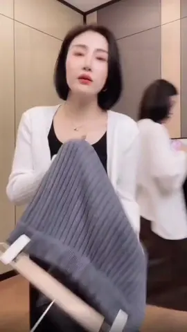 Half body knitted skirt autumn and winter Korean version split mid length wrap hip skirt fashion one step skirt