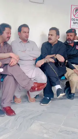 #behindyouskipper #standwithkhan🤗❤️ #releasefazalhakeem #mpafazalhakim #امپورٹڈ_حکومت_نامنظو 