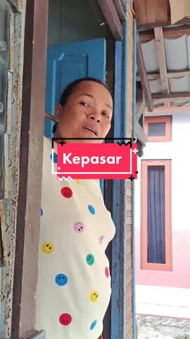 Ciee yang Senyam- Senyum 😂😂😂 #fyp #ngakakkocak #ketawangakak #wiwikpatrisiajovan #Scarlett 