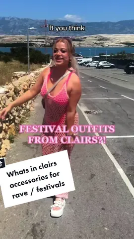 Festival accessories from claire’s > 📍 #wheretoshop #shopwithme #raveoutfit #whatsin #outfitinspo #festival #techno #dnb  #ravestyle #rave #ravefashion #festivaloutfit #festivalstyled #festivalstyle #technoutfit #raveoutfitinspo