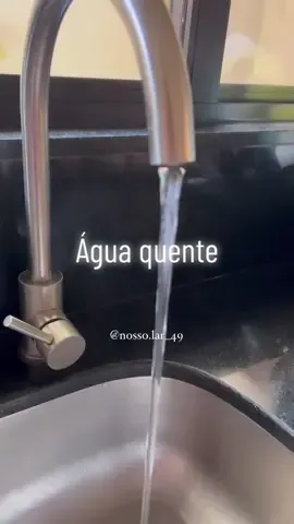 Bom dia gente!!! Hoje vou dar essa super dica para esses meses de muito frio, e se gostou ja me segue ai para mais dicas!!! #construcao #minhaobra #diariodeobra #construçãodacasa #designeinteriores #torneiras #lorenzetti 