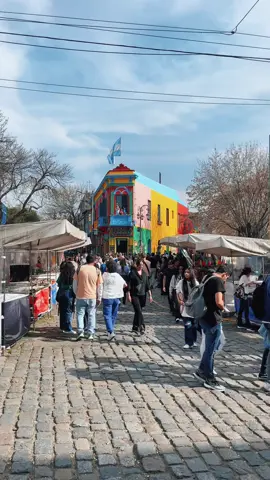💙 REPÚBLICA DE LA BOCA 💛 ✨ Caminito ✨  #laboca #caminito #buenosaires #argentina #bocajuniors #labombonera 