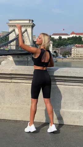 #goldenshapeactivewear #womanfashion #activewear #fitnessfashionwear #fitnessfashion #womansportwear #newcollection   🌐www.mygoldenshape.hu