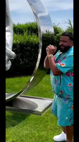 Together we’re stronger ! #funny #djkhaled #fypシ゚viral #nickeh30 #fyp #memes #humortiktok #foryoupage #funnyvideos #goddid #meme #foryou #khaledcore #laugh 