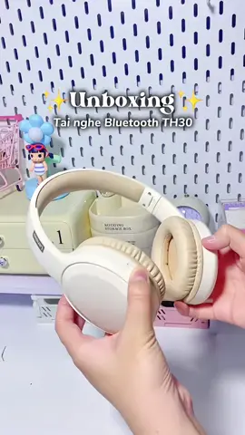 Unbox một chiếc tai nghe bluetooth TH30 xinh xỉu cho các bồ 💓💓💓 #fypシ #fyp #xuhuong #tiktok #tiktoker #trend #trending #hottrend #review #reviews #shopping #tiktokshop #seller #shop #headphone #headphones #headphones🎧 #airpod #airpods #airpodspro #airpods3 #airpodspro2 #disney #airpoddisney #tainghe #tainghebluetooth #tainghekhongday #tainghegaming #tainghegiare #tainghephamthoai #tainghes #congnghe #digital #dientu #cute #kawaii #donu #donam #phukien #phukiendienthoai 