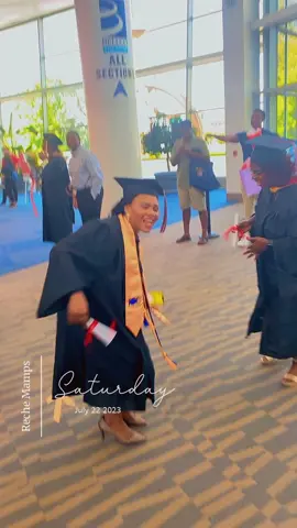 👩🏻‍🎓💃🏽🙏🏾#ctuproud 