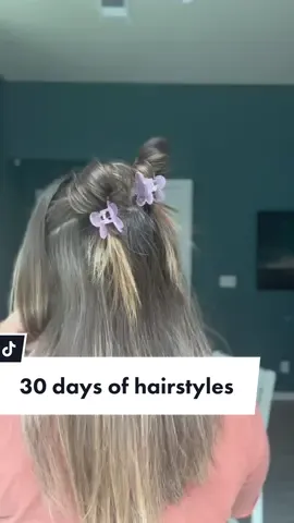 Day 6/30 trying double clawclip space buns #easyhairstyles #clawcliphairstyles #clawclip #clawcliphack #hairtutorial #spacebuns 